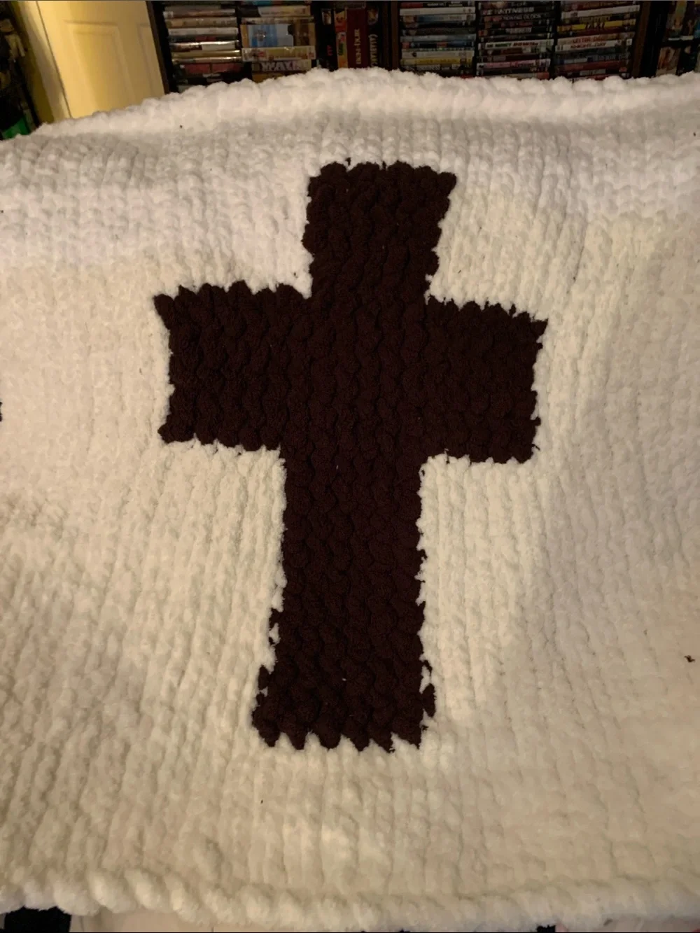 Chunky Hand Knitted Plush Lap Throw Blanket With Brown Cross 40x43